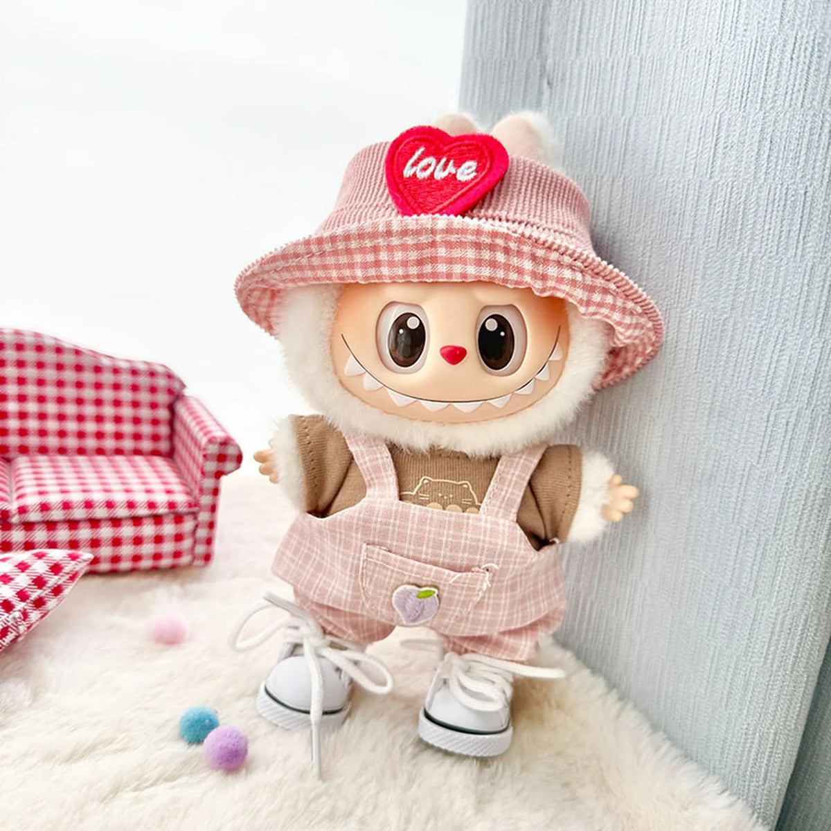 Au Brown Shirt & Overalls Set + Pink Heart Hat + White Canvas Shoes