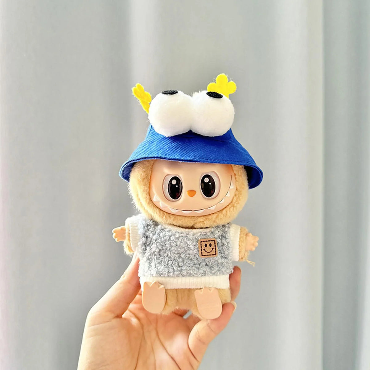 Big-Eyed Blue Sesame Hat + Blue Circle Smiley Top