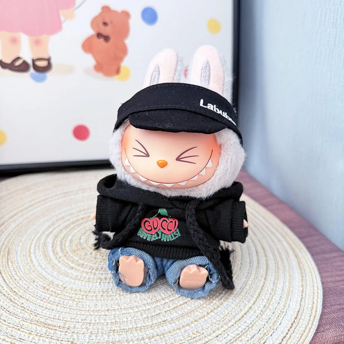 Black & Red Hoodie + Light Blue Jeans + Black Beanie Outfit