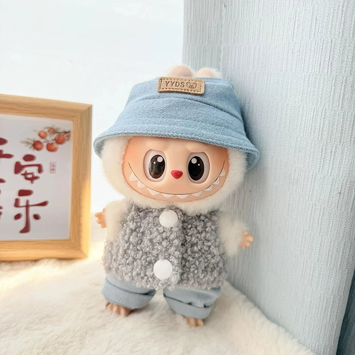 Blue Yyds Cowboy Hat + Grey Double-Buckle Circle Shirt Two-Piece Set