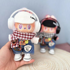 Joyful Pizza Outfit With White Bubu Snapback + White Canvas Shoes + White Headphones