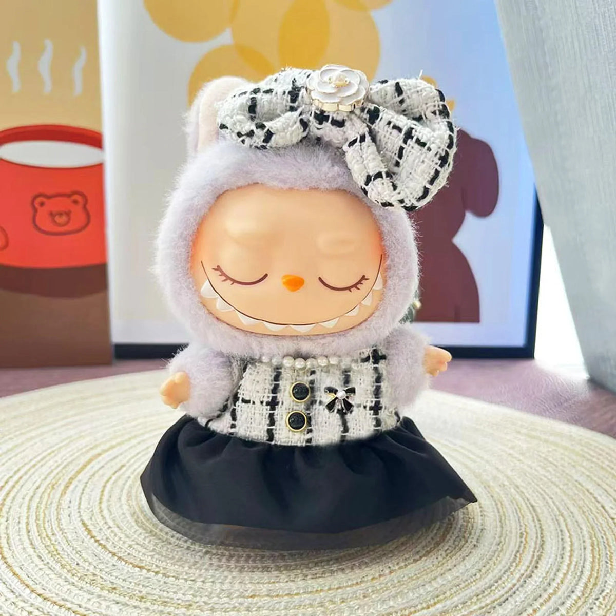 Pearl Elegance Mini-Chic White