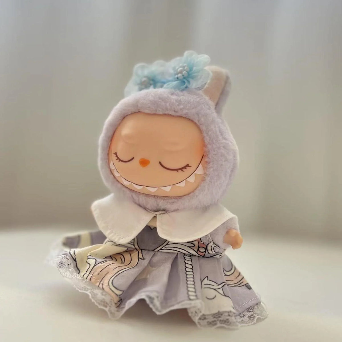 Pendant Lolita Skirt + Kd White Leather Shoes