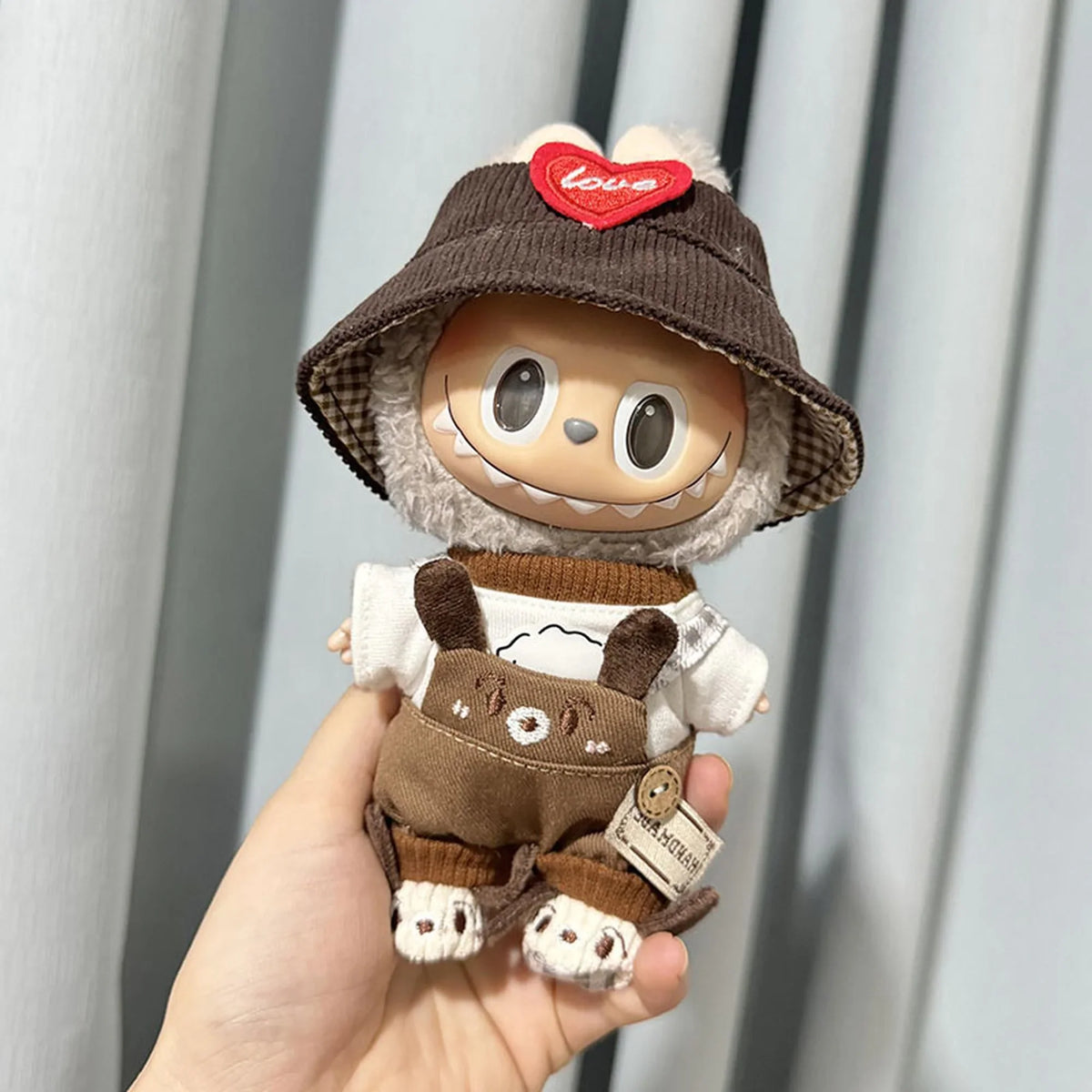Puppy Outfit + Brown Heart Hat
