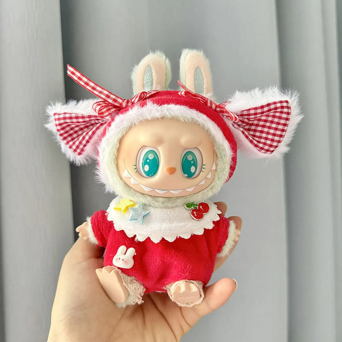 Red And White Checkered Sweet Cherry