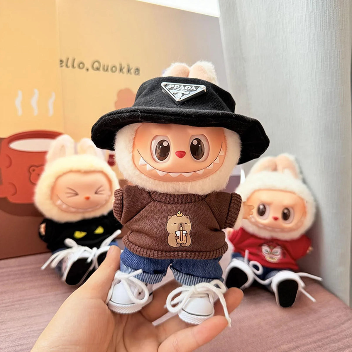 White Canvas Shoes + Ppd Black Cap + Milk Tea-Drinking Bear Hoodie