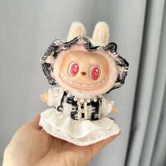 White Elegant Hairband With Pendant