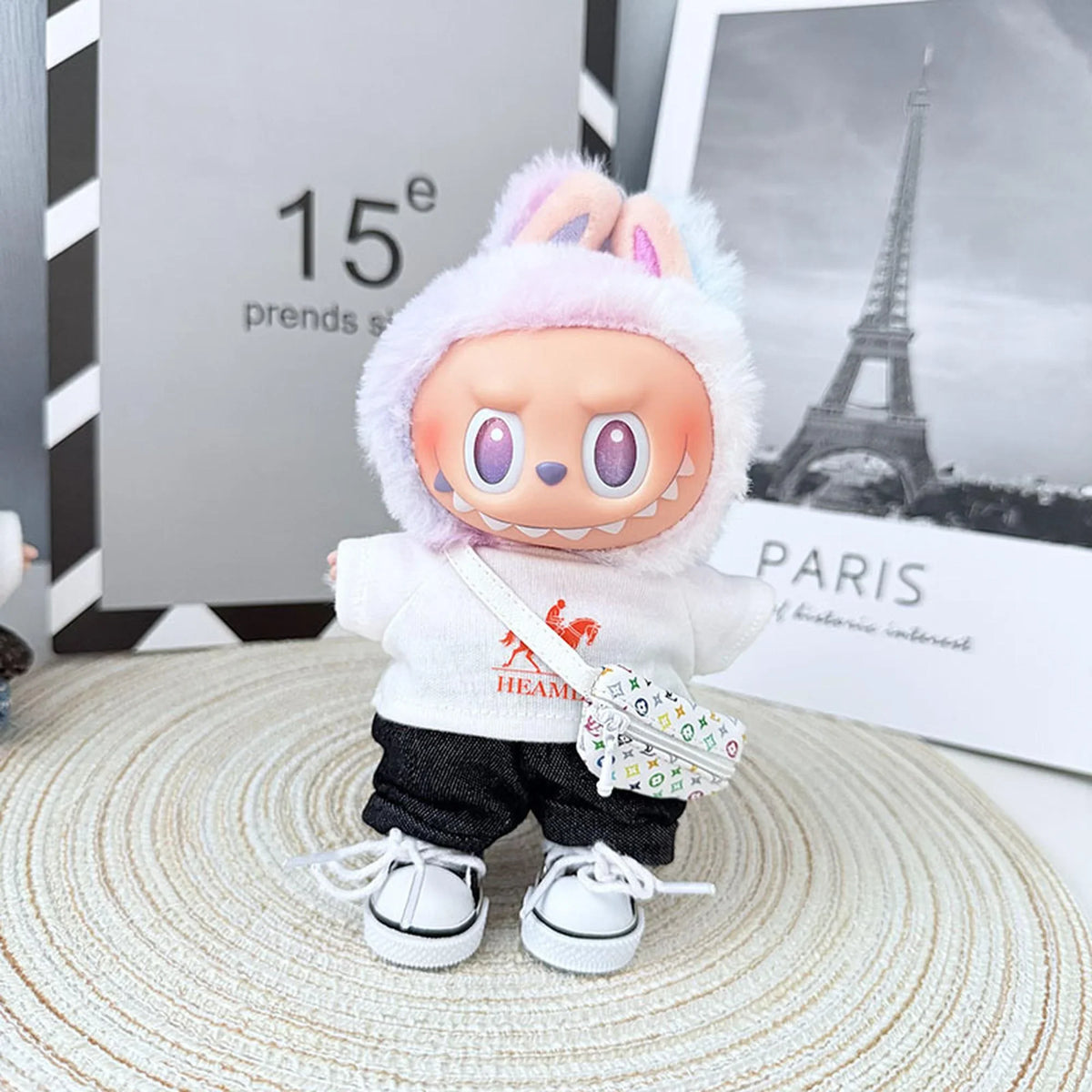 White Hermès T-Shirt + Cuffed Black Pants + White V Bag + White Canvas Shoes
