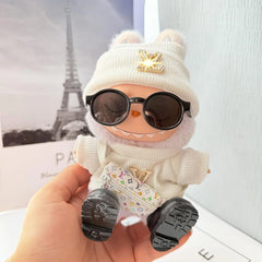 White V Bag + All Black Sunglasses + Black Square Toe + Platinum V Outfit